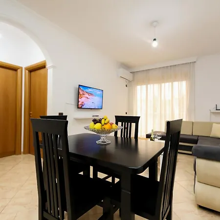 Noa Apartments Vlore Exterior photo