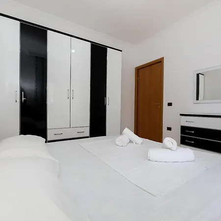 Noa Apartments Vlore Exterior photo