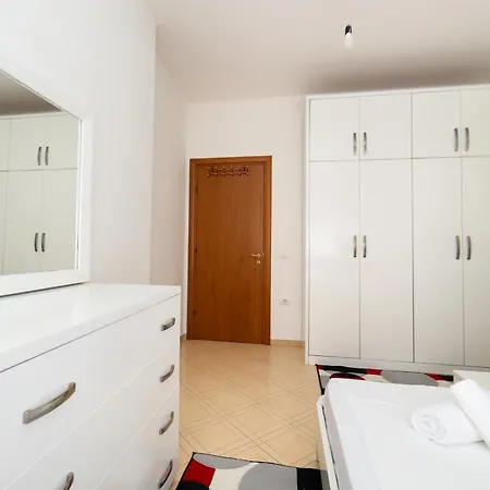 Noa Apartments Vlore Exterior photo
